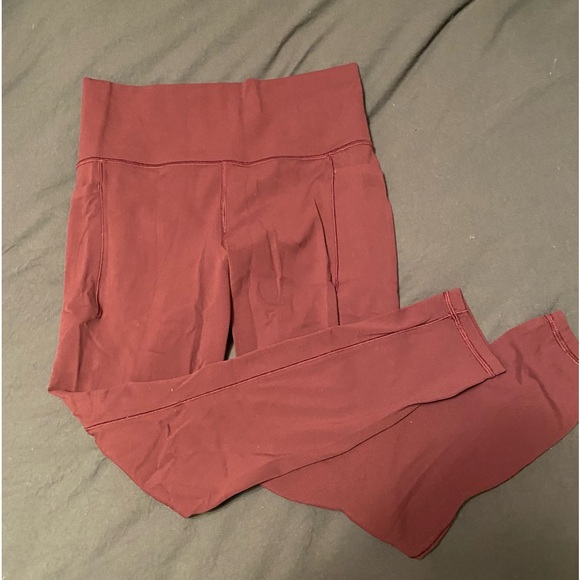 Athleta Salutation Stash Pocket  W-Med - Picture 5 of 6